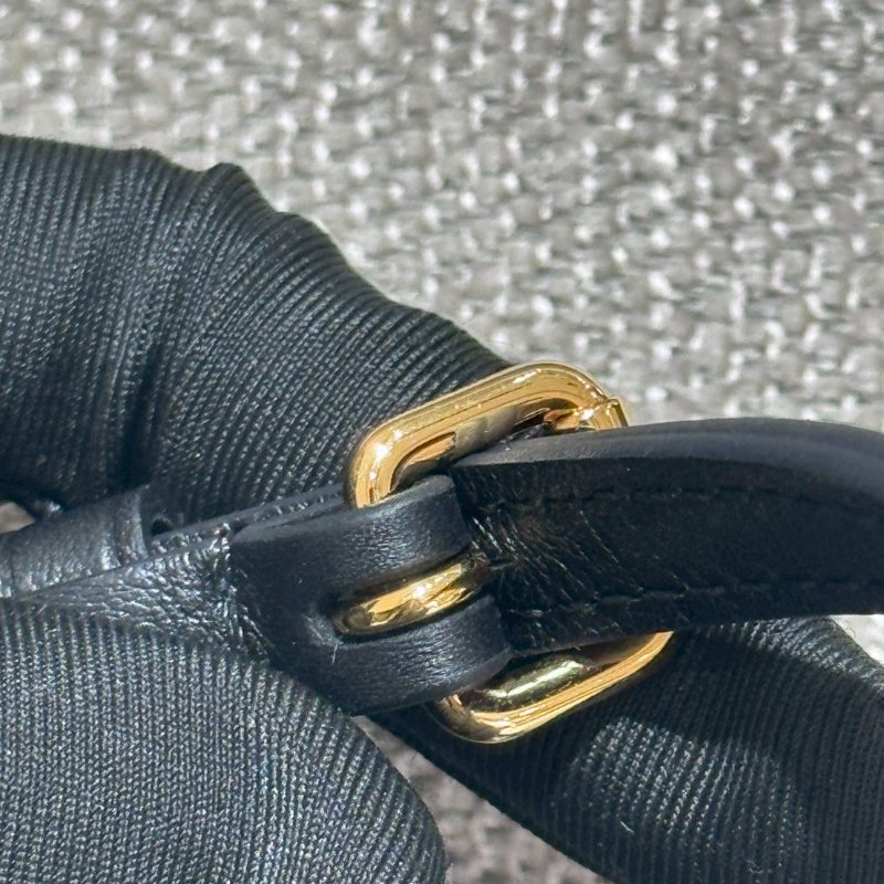 LV 小圓餅盒包（晶片款）-14