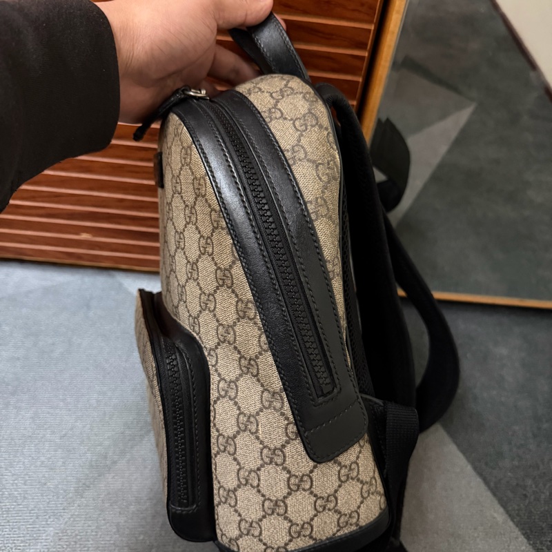 Gucci Supreme 經典雙G印花拼接輕便後背包-2
