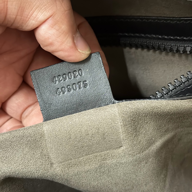 Gucci Supreme 經典雙G印花拼接輕便後背包-10