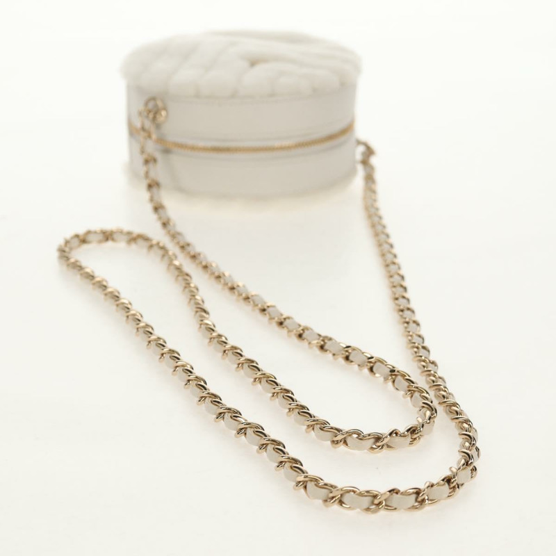 【日本直送】香奈兒 V 字縫線鏈條肩背包,羊毛白,金色雙 C 標誌,貨號 148461AM-6