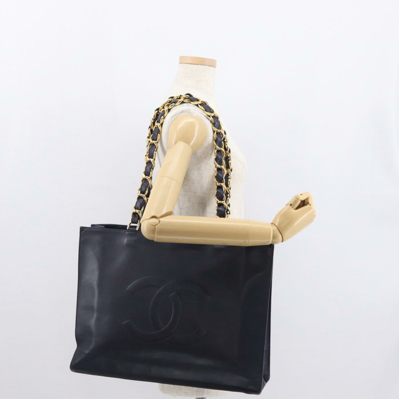 【日本直送】香奈兒鏈條手提包，皮革材質，海軍藍金色雙C標誌，正品編號157556V-23