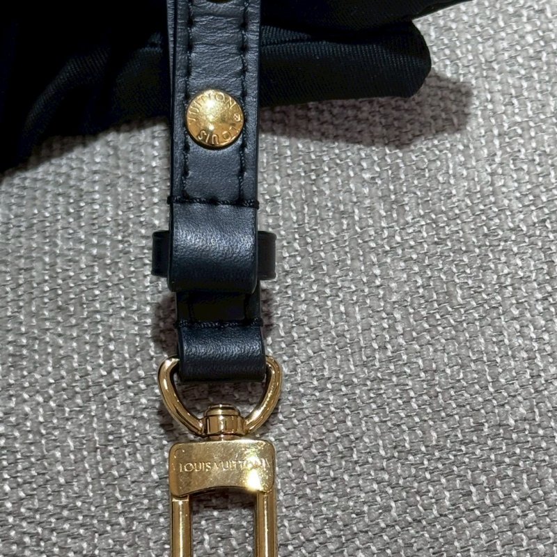 Louis Vuitton Neo Noe MM-17