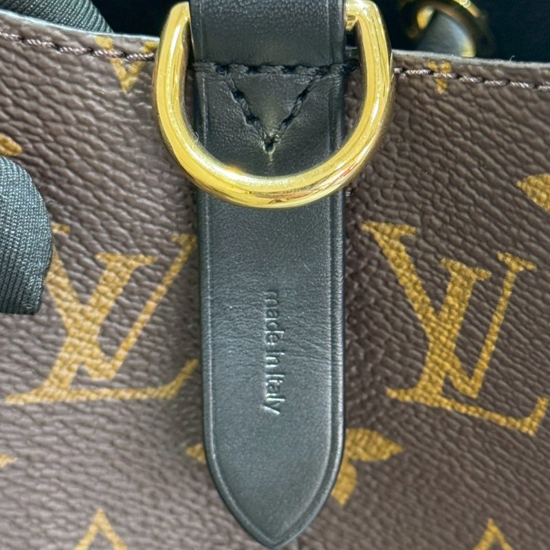 Louis Vuitton Neo Noe MM-22