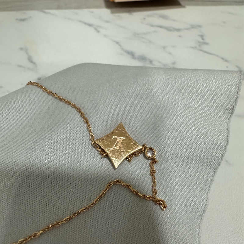 LV 高級珠寶項鍊 Q93612 粉色珍珠貝及鑽石-8