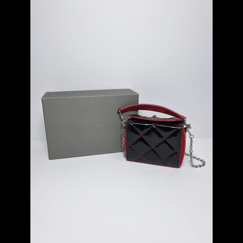 Alexander McQueen - Box 16-0