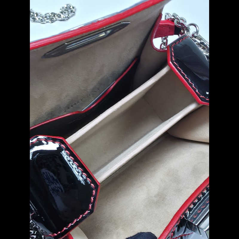 Alexander McQueen - Box 16-22