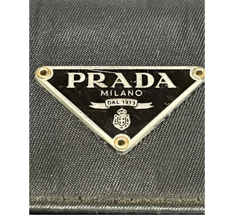 【正品 PRADA】黑色  防刮牛皮三角標中夾｜小資粗用首選｜附原廠盒-7