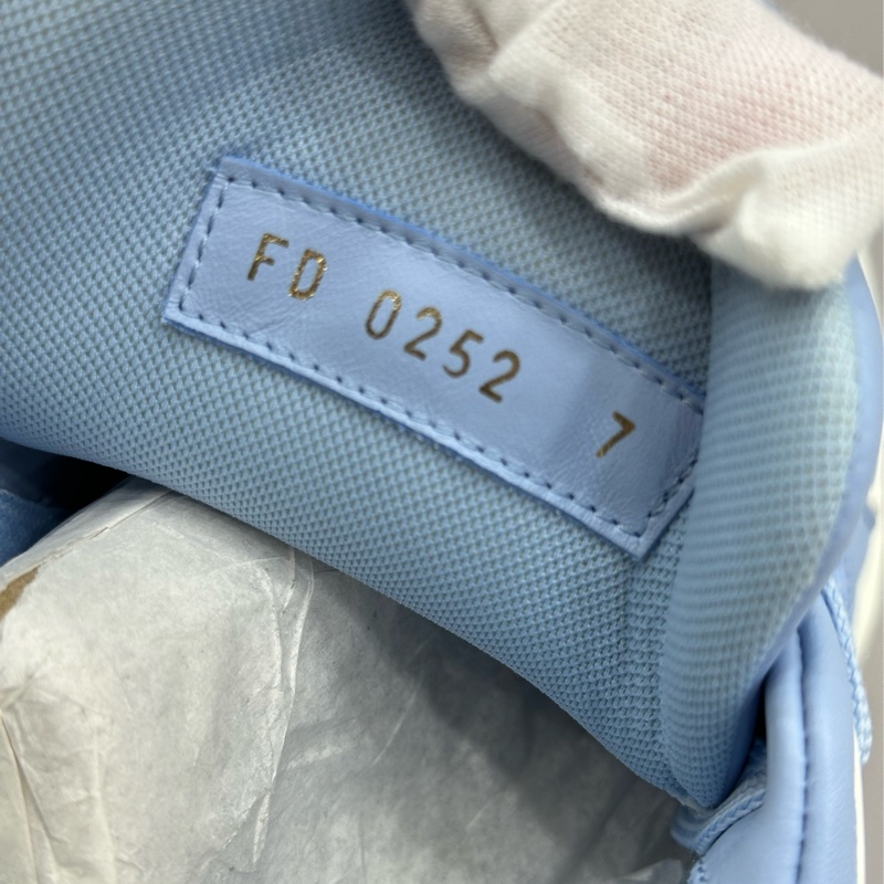 Louis Vuitton 路易威登 LV Trainer 天藍色Trainer 7碼-4