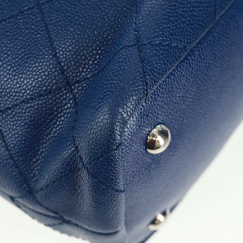 【日本直送】香奈兒 (CHANEL) Matelasse 托特包，魚子醬紋皮革，海軍藍，銀色雙C標誌，正品編號 166301M-11