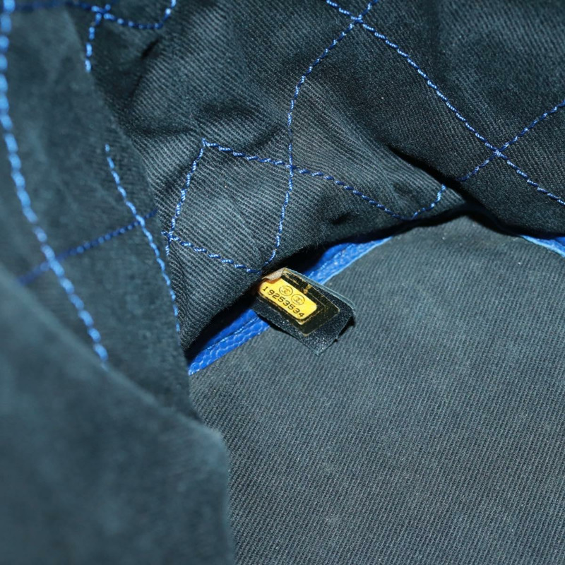 【日本直送】香奈兒 (CHANEL) Matelasse 托特包，魚子醬紋皮革，海軍藍，銀色雙C標誌，正品編號 166301M-26