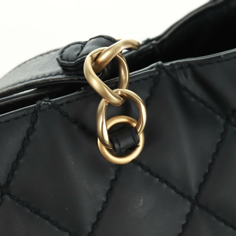 【日本直送】香奈兒 (CHANEL) 絎縫野性紋理手提包,黑色皮革,金色雙C標誌,正品編號 165820V-14