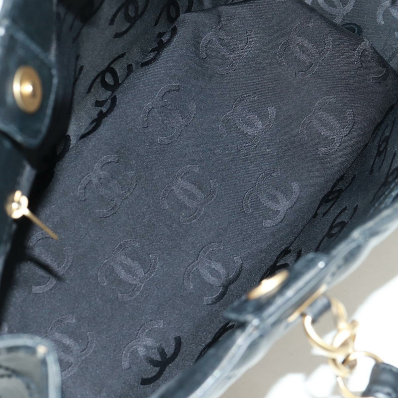 【日本直送】香奈兒 (CHANEL) 絎縫野性紋理手提包,黑色皮革,金色雙C標誌,正品編號 165820V-17