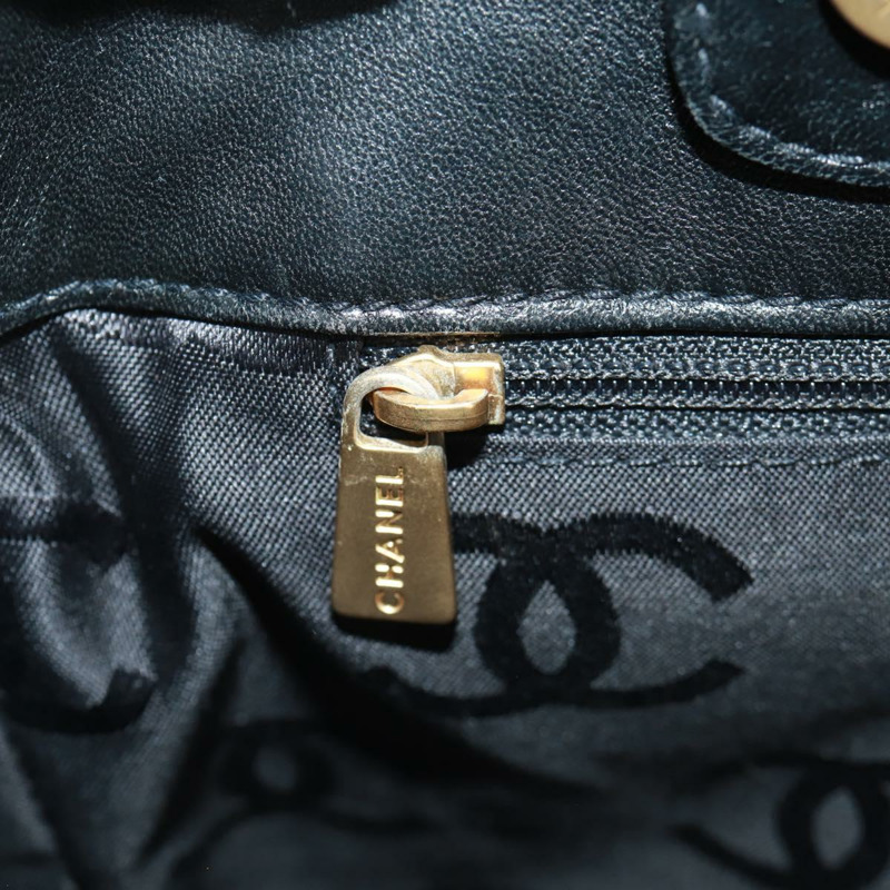 【日本直送】香奈兒 (CHANEL) 絎縫野性紋理手提包,黑色皮革,金色雙C標誌,正品編號 165820V-20