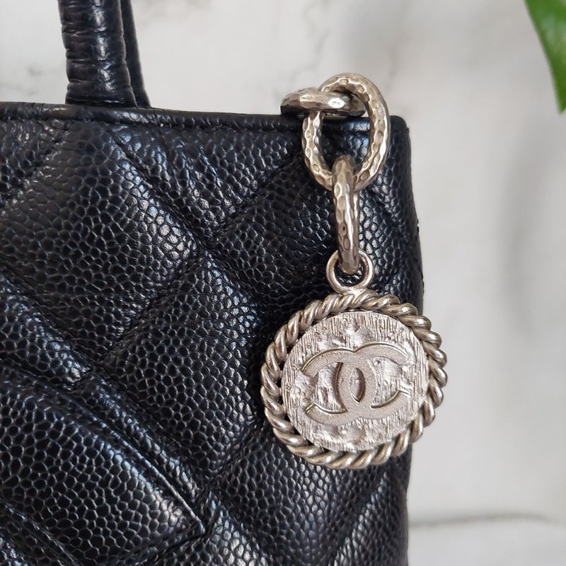 CHANEL 香奈兒 Vintage🎀現品實拍🎀絕版 希爾頓 (銀)金幣包 ~二手經典款-13