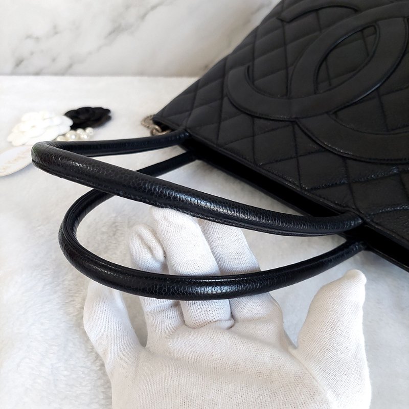 CHANEL 香奈兒 Vintage🎀現品實拍🎀絕版 希爾頓 (銀)金幣包 ~二手經典款-51