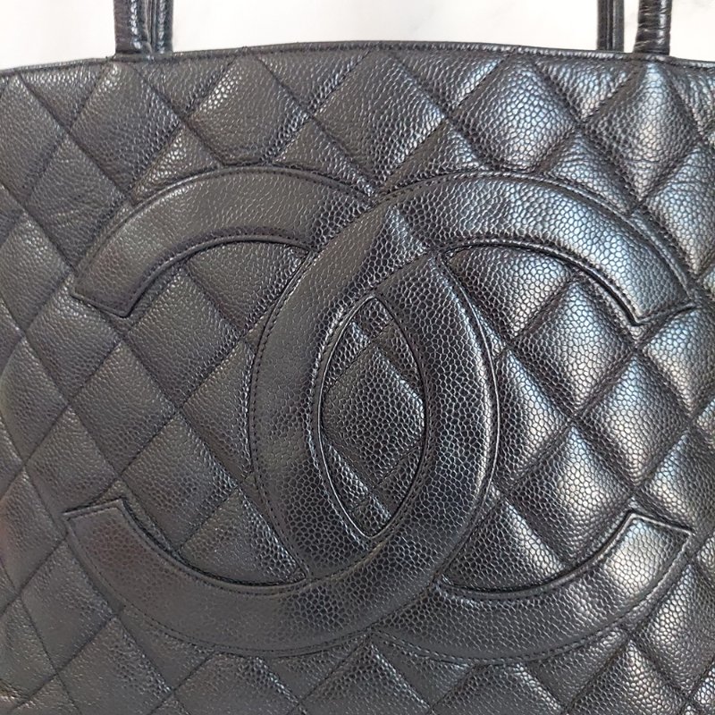 CHANEL 香奈兒 Vintage🎀現品實拍🎀絕版 希爾頓 (銀)金幣包 ~二手經典款-71