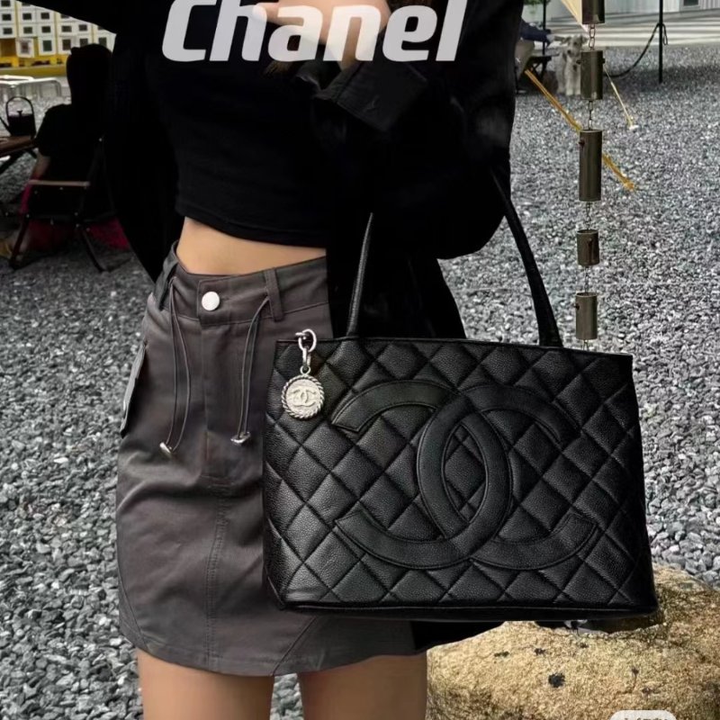CHANEL 香奈兒 Vintage🎀現品實拍🎀絕版 希爾頓 (銀)金幣包 ~二手經典款-19