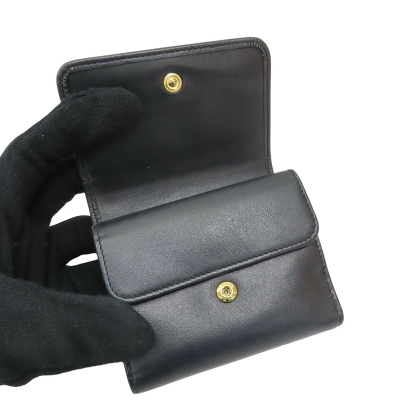 黑色 牛皮 三角 三折 短夾【PRADA 普拉達】 1MH043-4