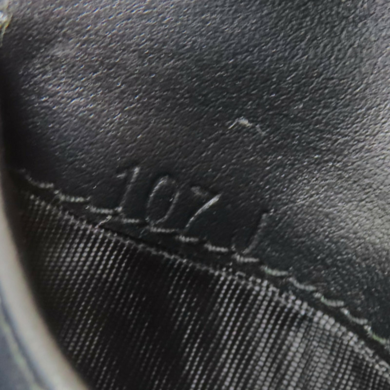 黑色 牛皮 三角 三折 短夾【PRADA 普拉達】 1MH043-11