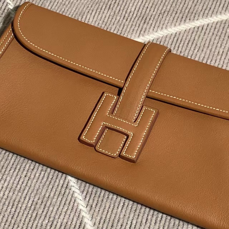 HERMES Jige Elan 29 手拿包金棕色X刻，尺寸：29x15，沒有附件，成色如圖，邊角輕微磨損-4