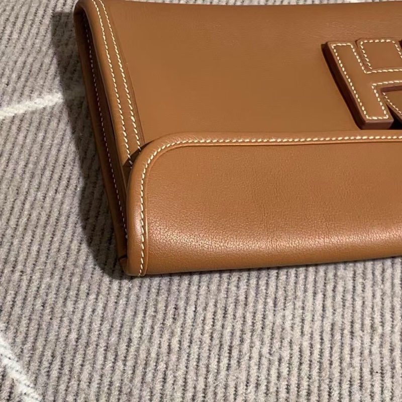HERMES Jige Elan 29 手拿包金棕色X刻，尺寸：29x15，沒有附件，成色如圖，邊角輕微磨損-5