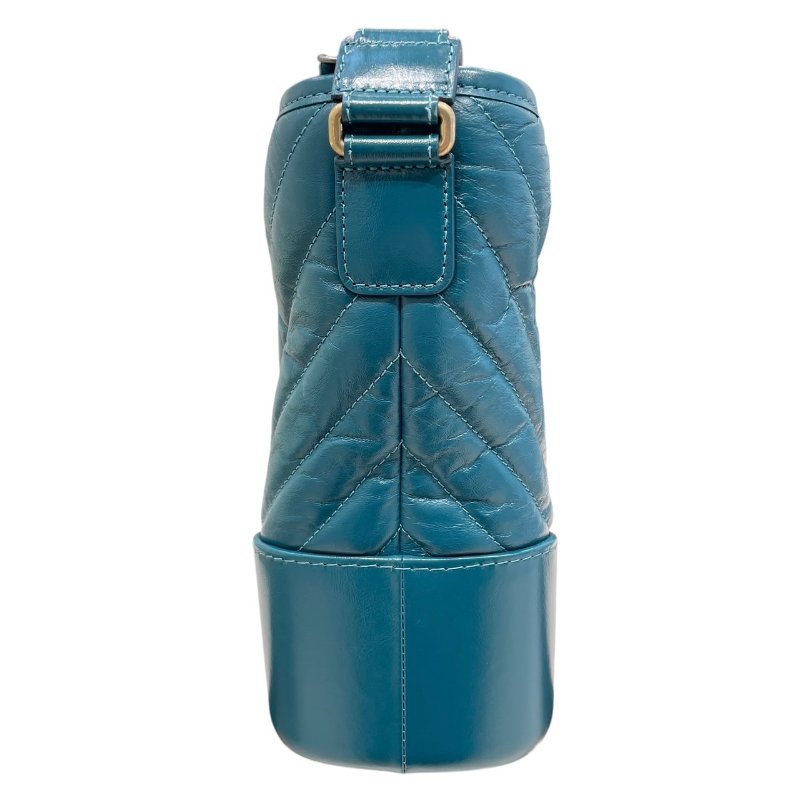 CHANEL 香奈兒 GABRIELLE V字紋 流浪包 皮革 土耳其藍 三色釦-2