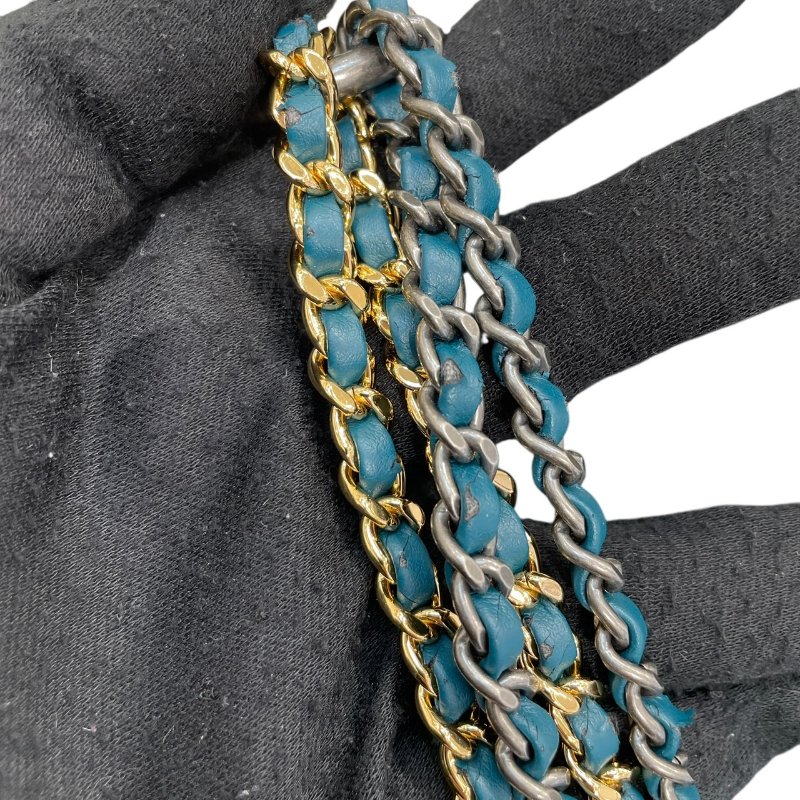 CHANEL 香奈兒 GABRIELLE V字紋 流浪包 皮革 土耳其藍 三色釦-13