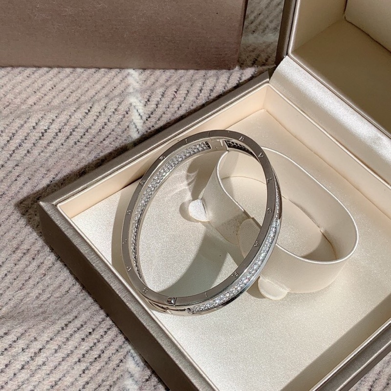 Bvlgari寶格麗Bzerol系列滾珠三排滿鑽白金17號手鐲，2024購入-1