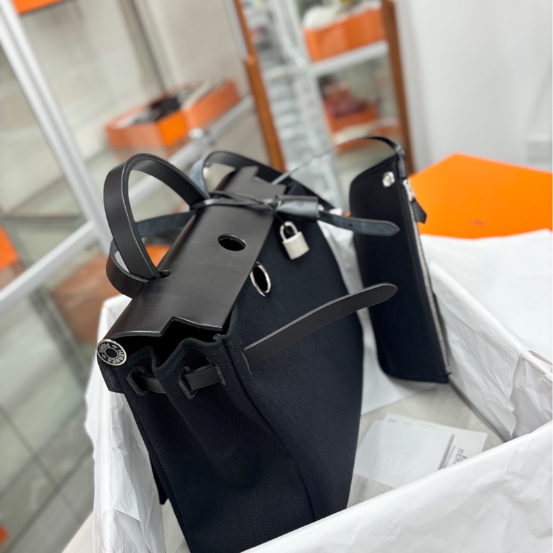【99新】 Hermes 黑銀全黑琺瑯扣Herbag31 手提包-2