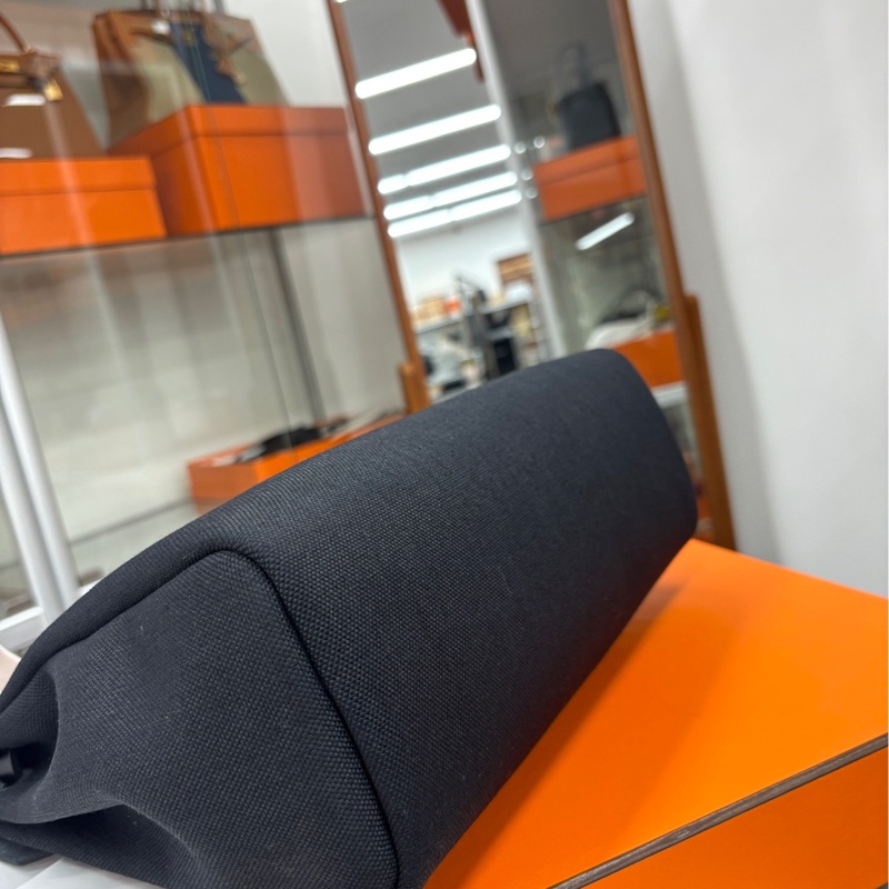 【99新】 Hermes 黑銀全黑琺瑯扣Herbag31 手提包-6