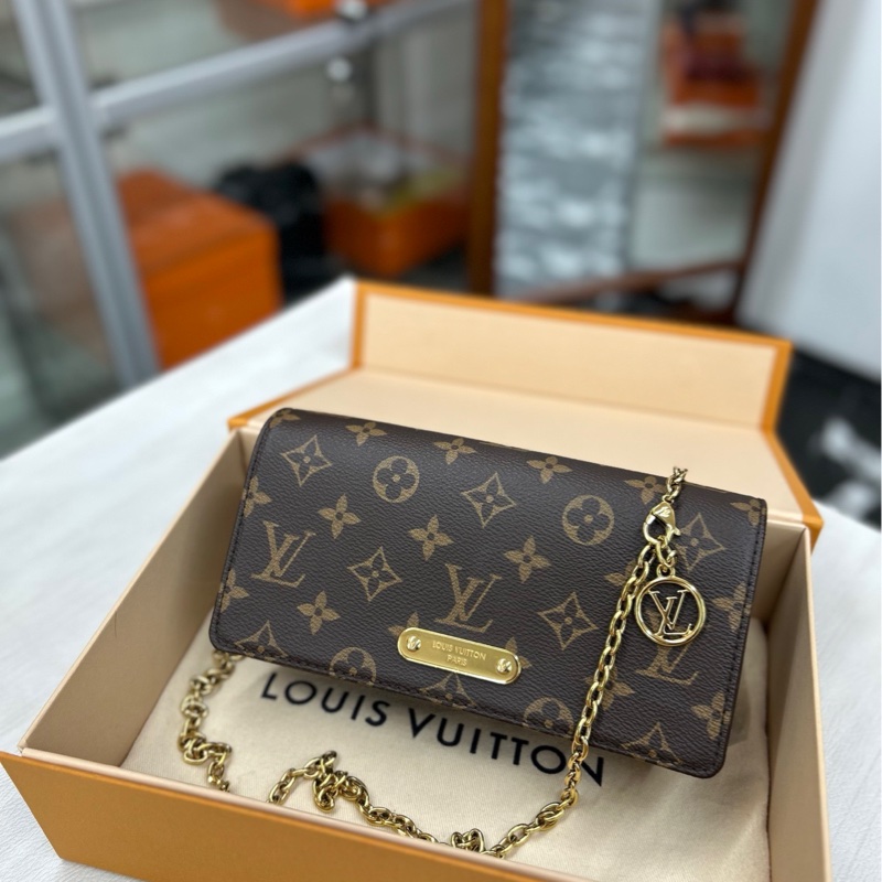 【89🆕】 LV 老花Lily woc斜挎鏈條包 斜挎包-0