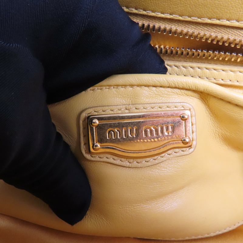 Miu Miu 羊皮皮革Matelasse Bag金扣手挽肩背兩用袋-9