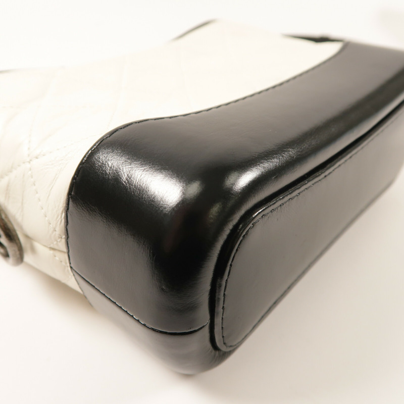 CHANEL 羊皮皮革Gabrielle Small鏈帶肩背袋-11