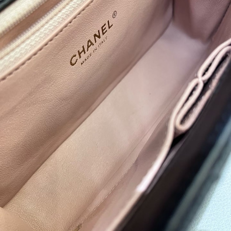 Chanel香奈兒黑金荔枝紋牛皮vanity-8