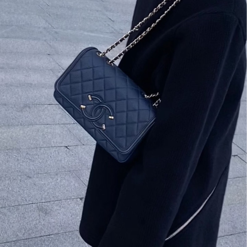 Chanel香奈兒黑金荔枝紋牛皮vanity-9