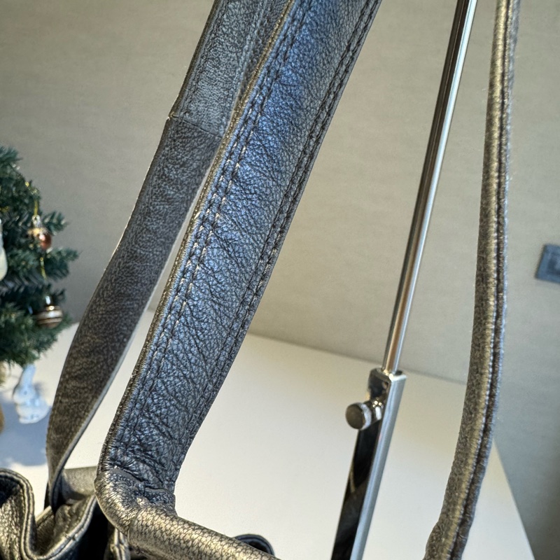Dior Toujours 銀灰色大D餃子包-10