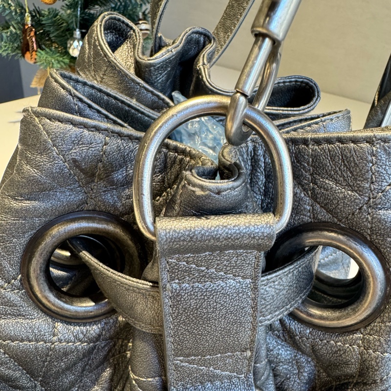 Dior Toujours 銀灰色大D餃子包-11