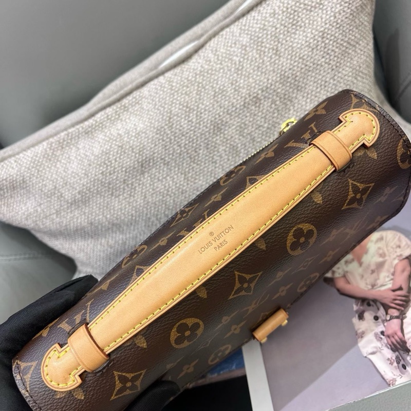 Lv metis 老花 郵差包-4