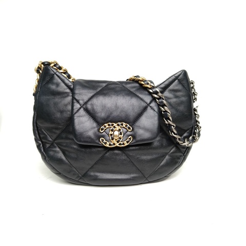 CHANEL 黑色羊皮晶片開金銀扣19BagHobo腋下包