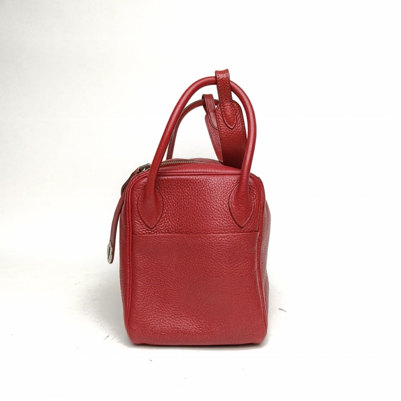 HERMES Lindy30寶石紅Togo皮框Q銀扣肩背包-1