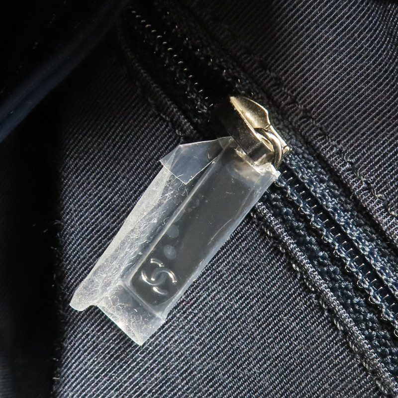 深藍色 漆皮 Gabrielle Small 流浪包 肩背包【CHANEL 香奈兒】 A91810-15