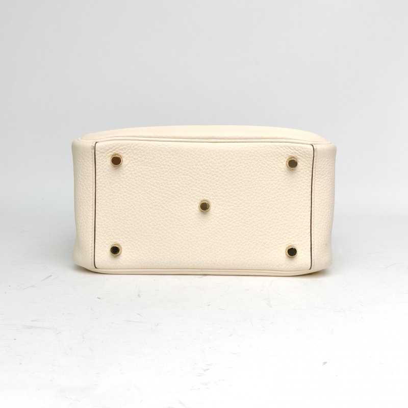 HERMES Lindy26奶油白TC皮Z刻金扣肩背包-3