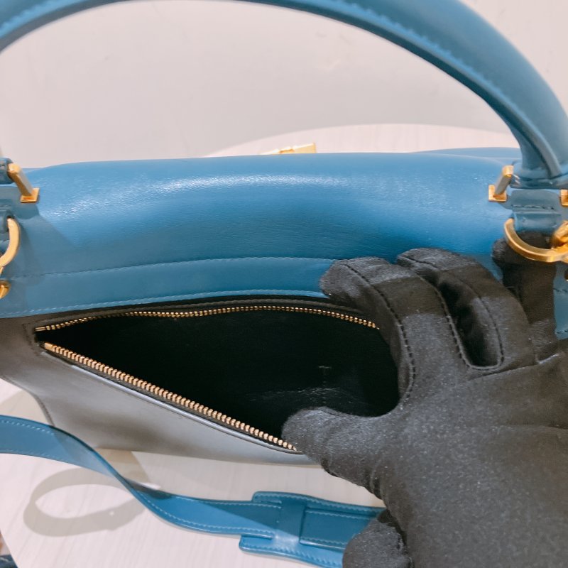 TK1959 Celine 思琳小號兩用包包Trapeze Small Bag Calfskin-18