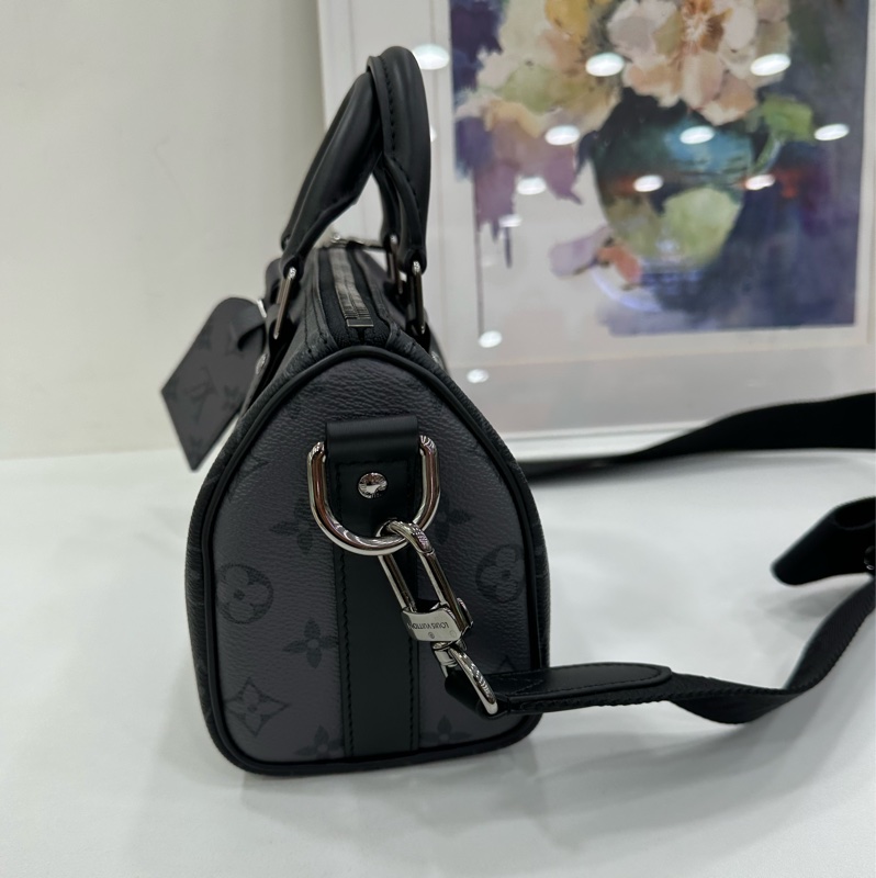 LV 路易威登 keepall 25 黑武士 黑花 晶片-3