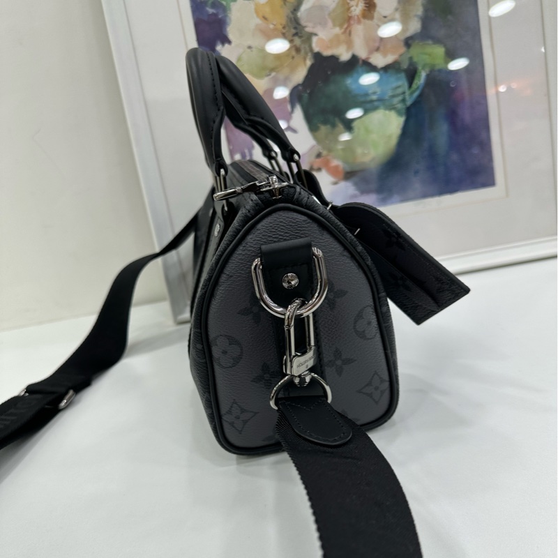 LV 路易威登 keepall 25 黑武士 黑花 晶片-4