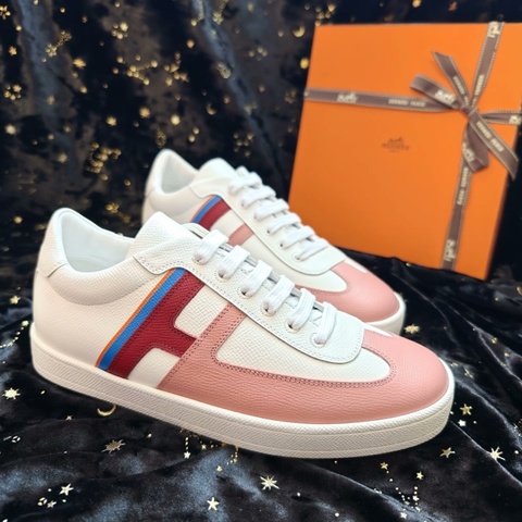 Hermes休閒鞋愛馬仕Boomerang白粉拼色休閒板鞋 37.5碼