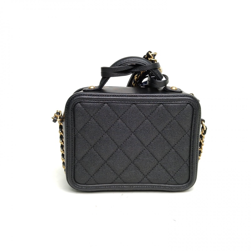 CHANEL VanityCase相機包橫版小號黑色荔枝牛皮28開金扣肩背包-2