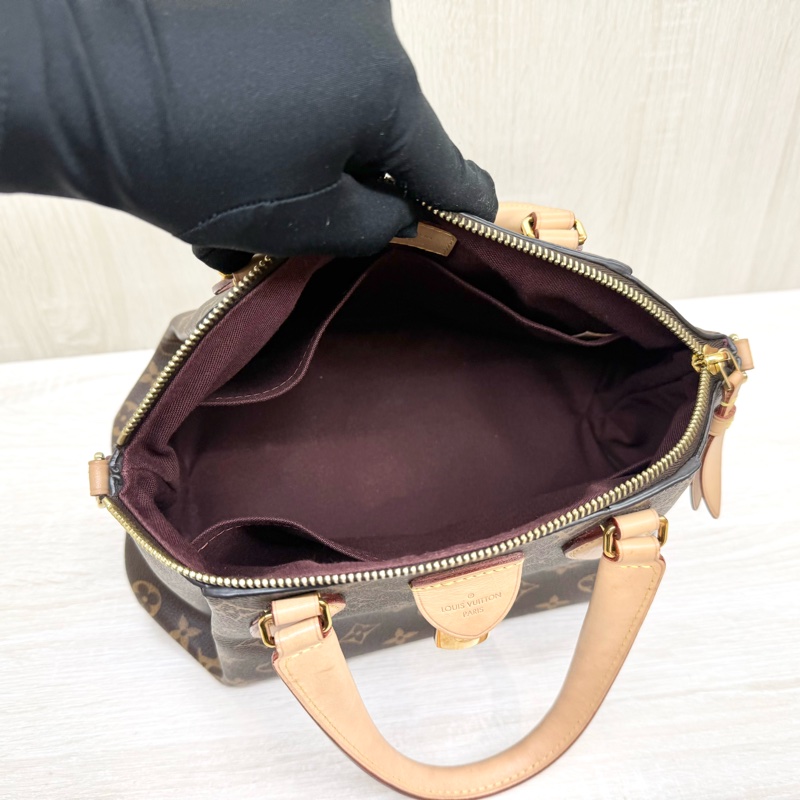 LV原花弧形Rivoli pm側背包M44543-6