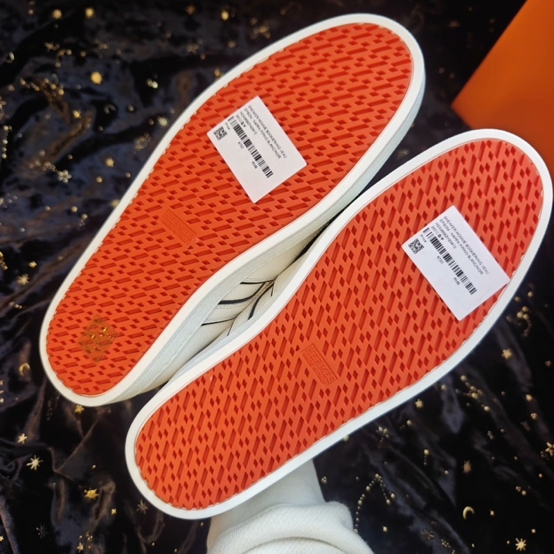 Hermes休閒鞋愛馬仕Boomerang白色H標板鞋 42碼-2