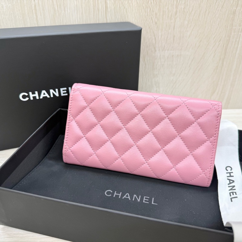 CHANEL✨粉羊皮銀彗星雙C下蓋中夾AP3727-3